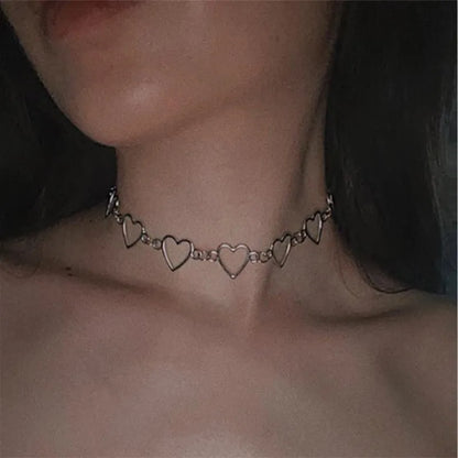 Sweet Heart Choker